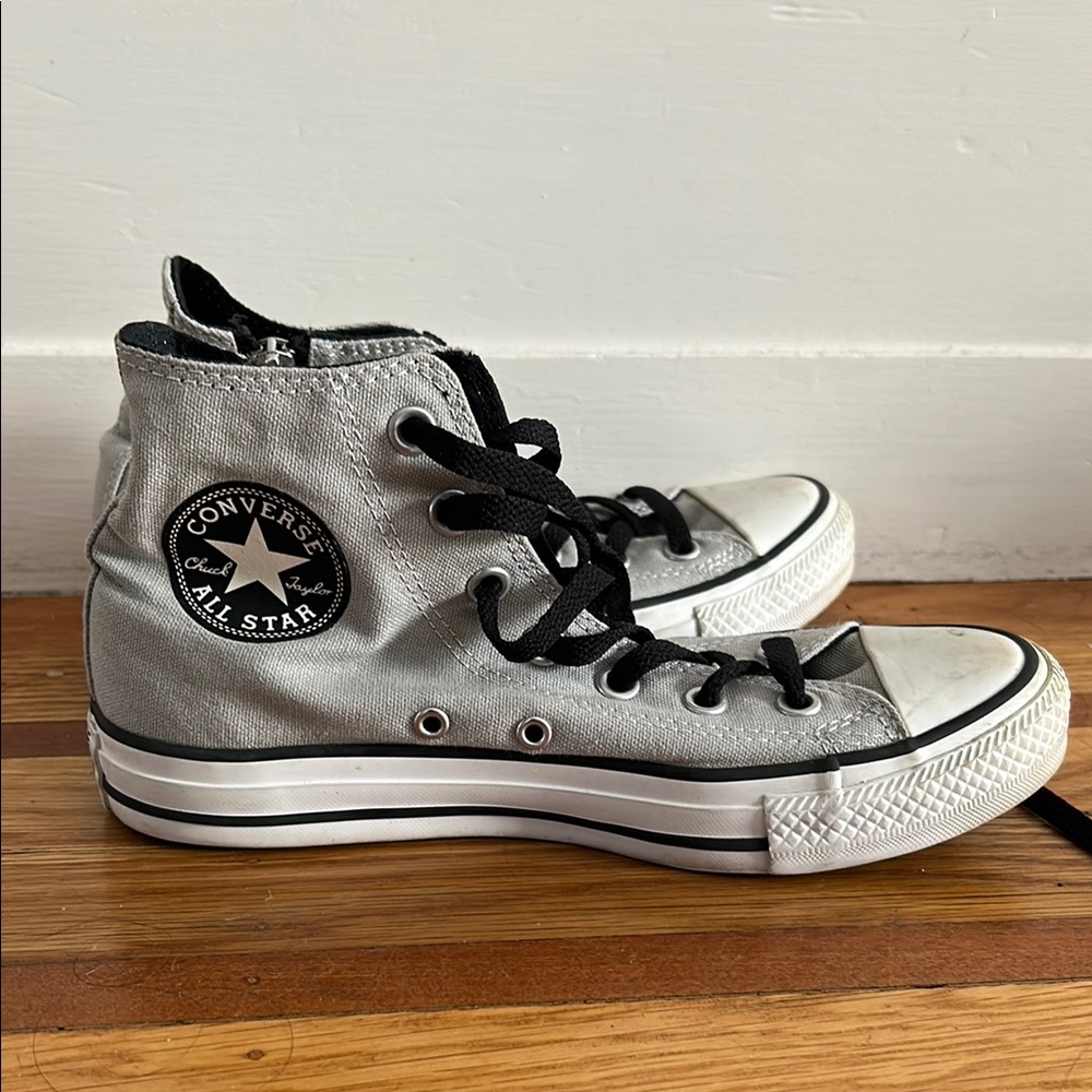 Converse Classic Gray High-Tops